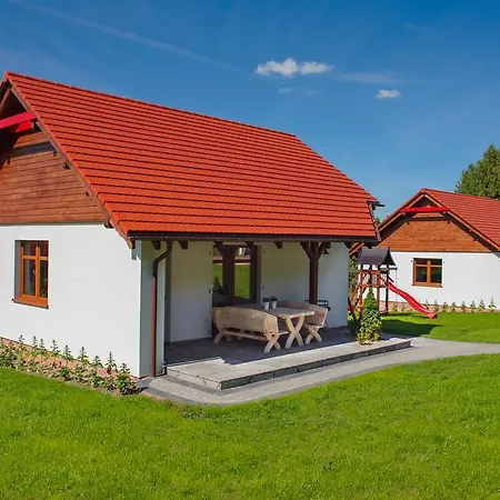 Dom wakacyjny Malinowe Wzgórze 60 M2 Z Balią Na Wyłączność Krzeszna